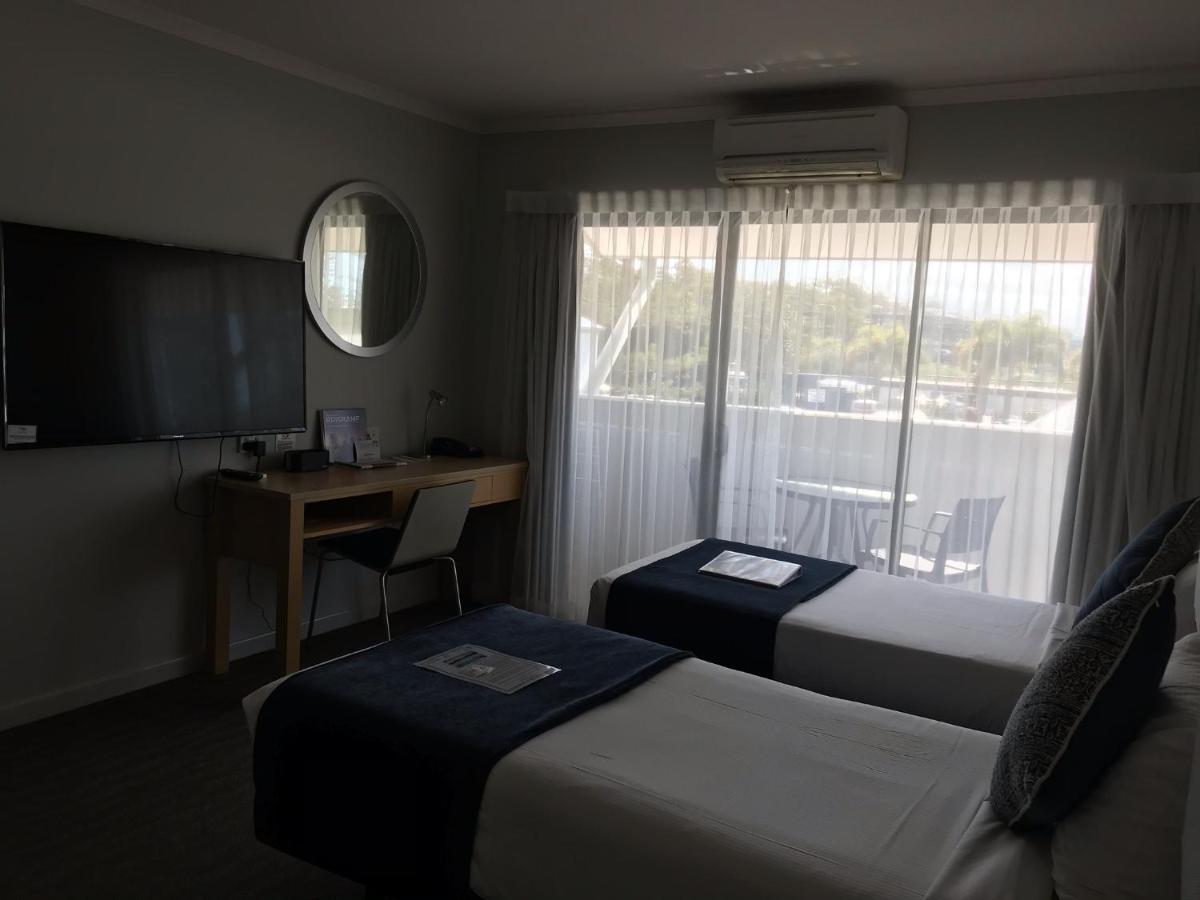 Manly Marina Cove Motel Брисбен Экстерьер фото
