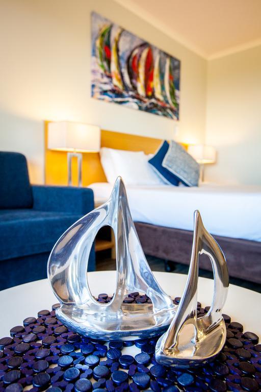Manly Marina Cove Motel Брисбен Экстерьер фото