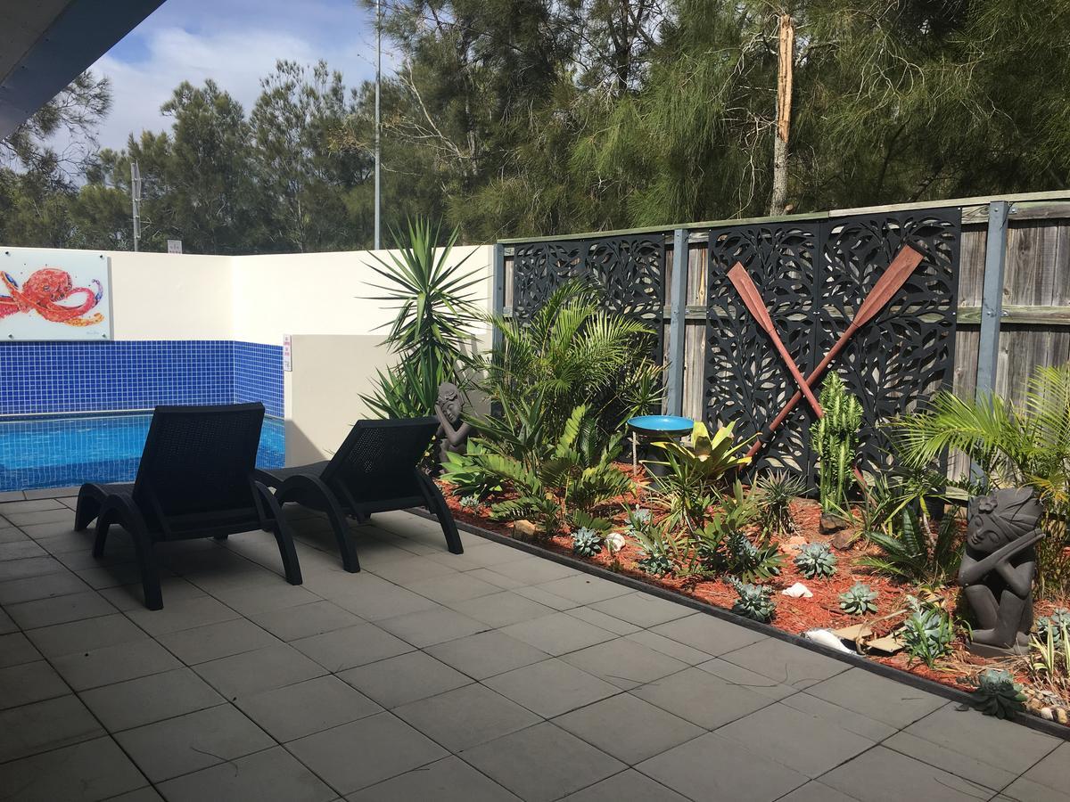 Manly Marina Cove Motel Брисбен Экстерьер фото